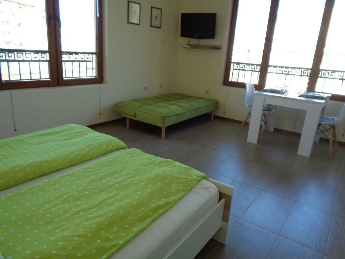 Nereya Palace Studio Mona Apartment Pomorie Bulgaria