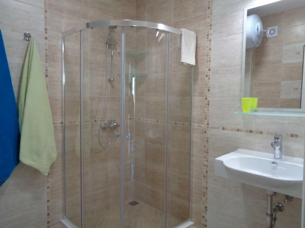 Nereya Palace Studio Mona Apartment Pomorie